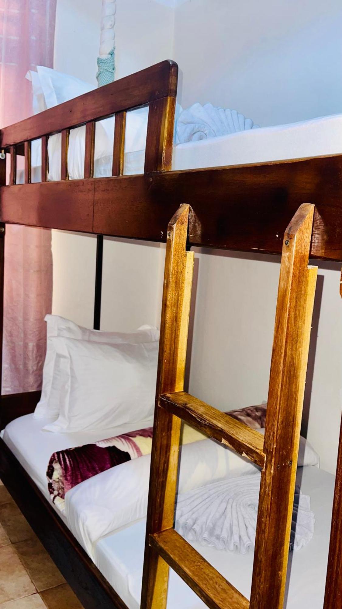 Sophie Homestay Moshi Exterior foto